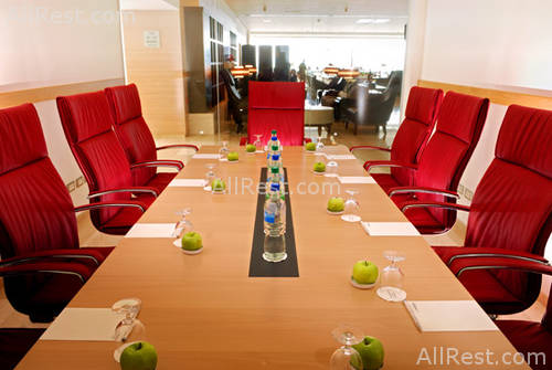 Le Meridien Lav Hotel 36